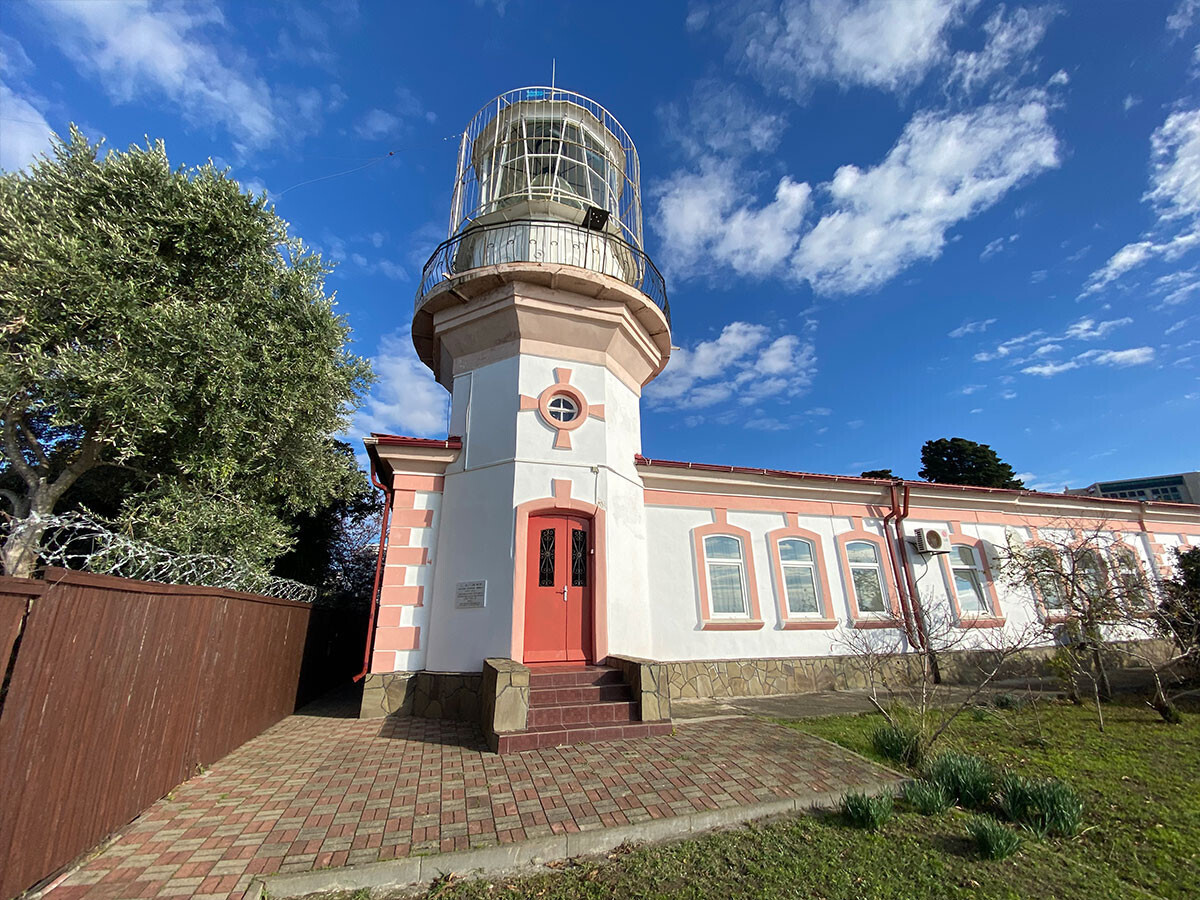 Сочинский маяк. Фото: rgo.ru