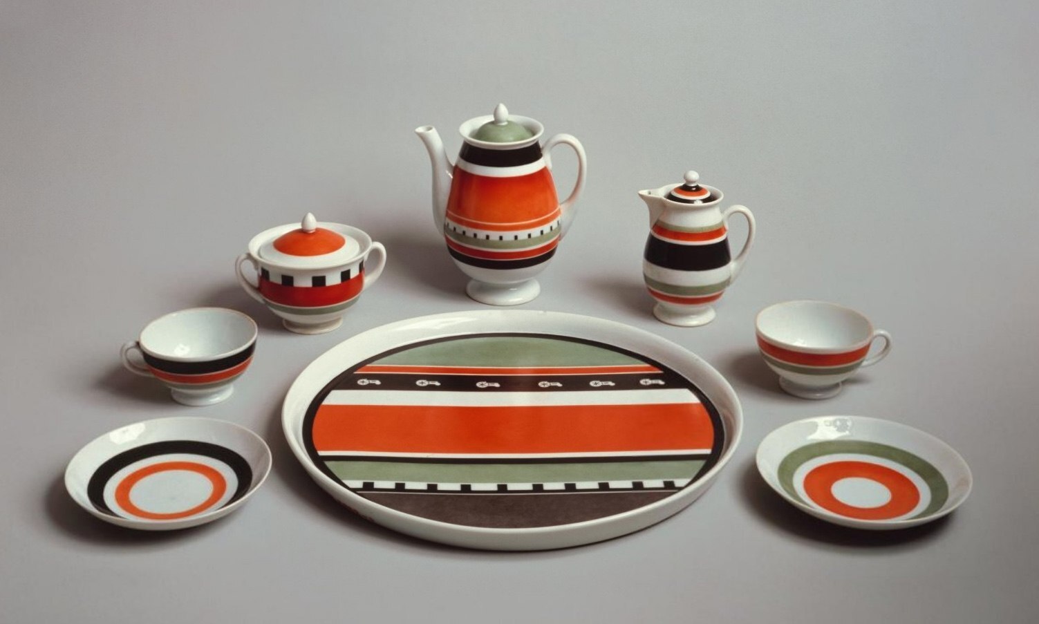 Суетин Н.М. Сервиз Тракторный