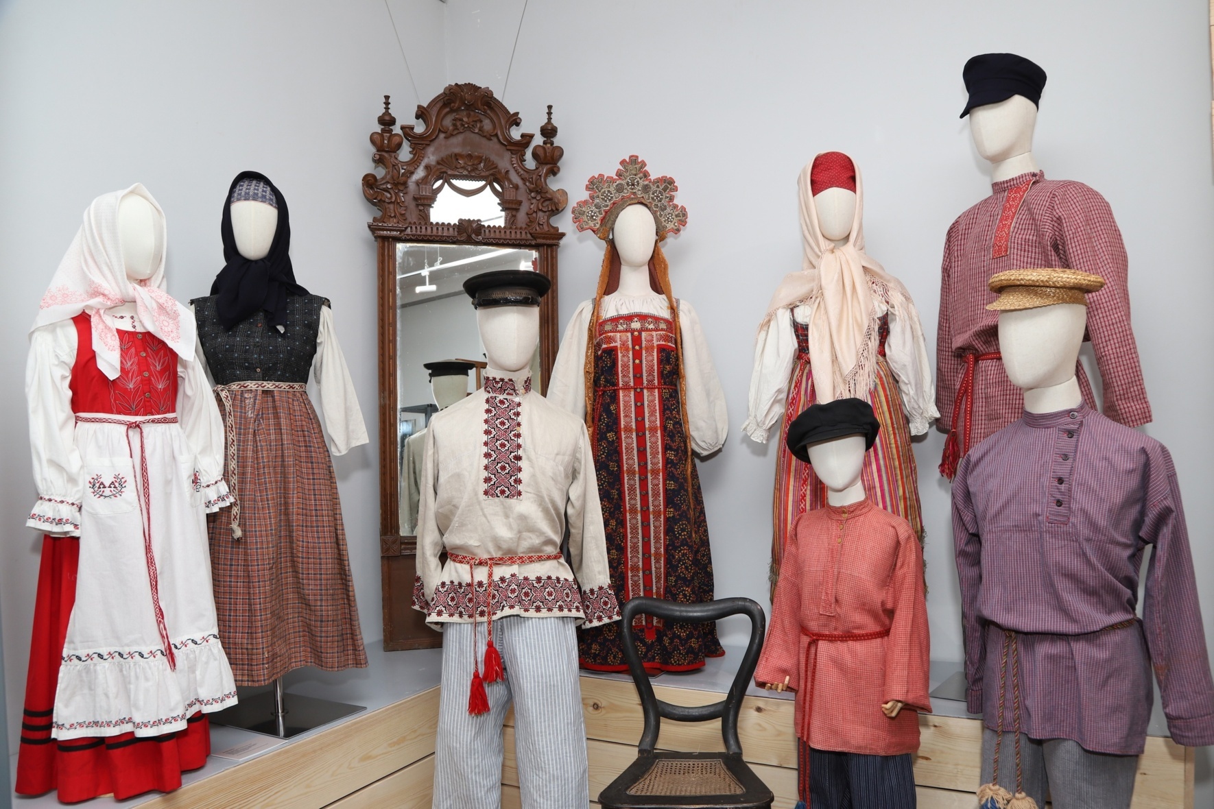 Выставка «Крестьянский мир Поважья» в Вельском краеведческом музее